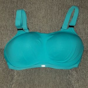 VS Sports Bra
